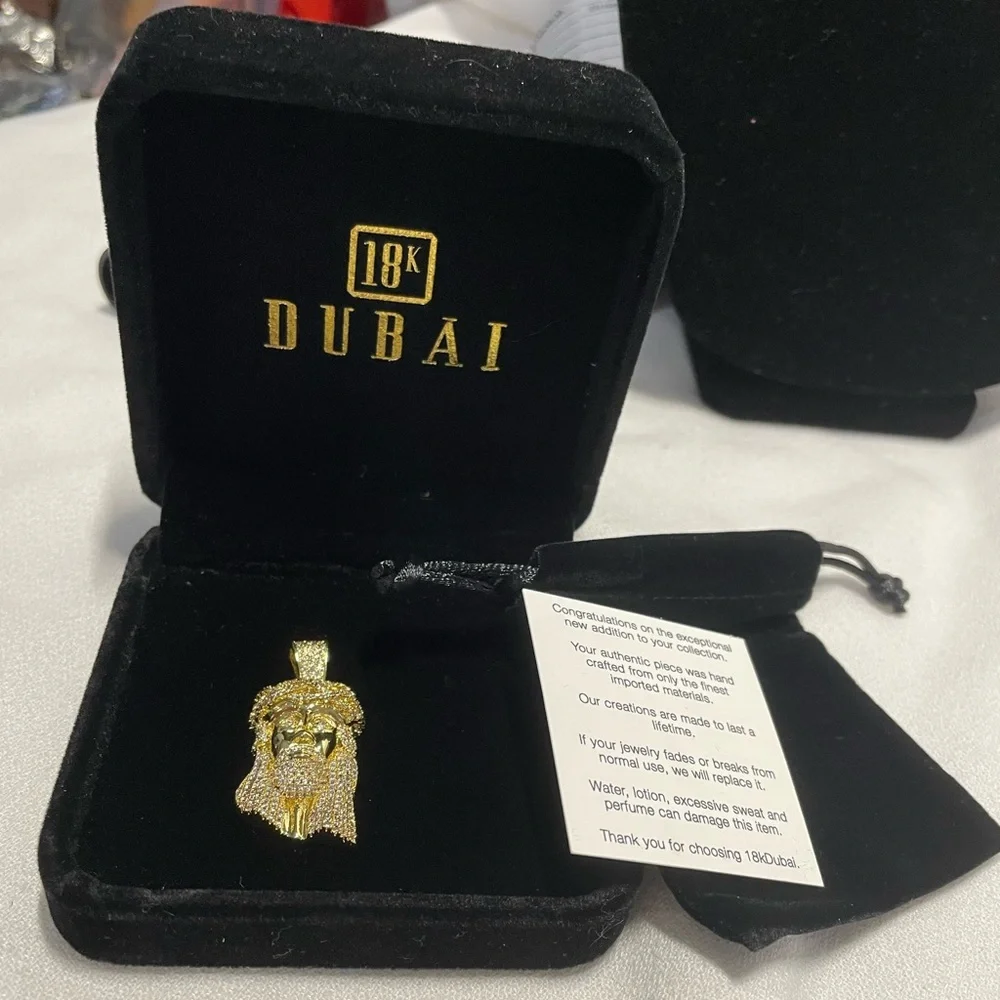 18K Dubai Gold Pave Crystal Jesus Pendant